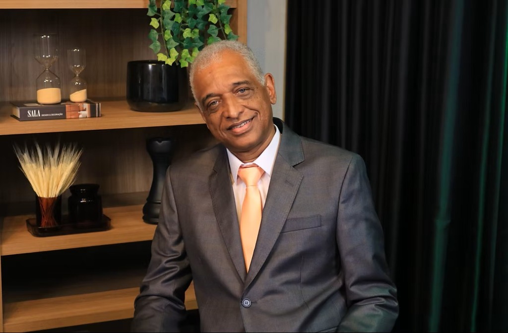 Dr. Adilson Rosa de Oliveira